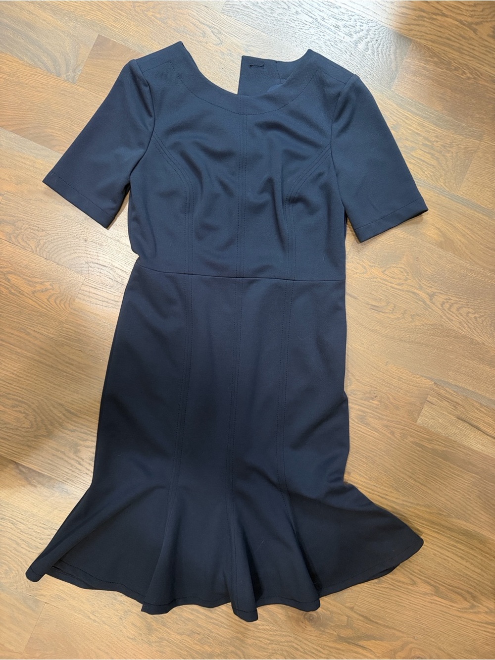 NWT- Banana Republic Navy Short-Sleeve Midi Sheath Dress